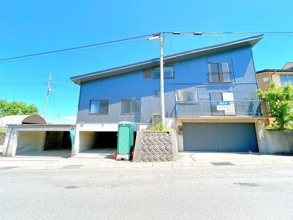 Renovated 6LDK House in Tokamachi, Niigata - 385.77 sqm - Thumbnail 2