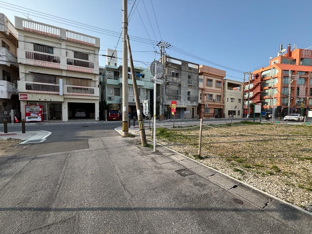 Building Plot for Sale in Wakasa, Naha City, Okinawa - 163 sqm - Thumbnail 3
