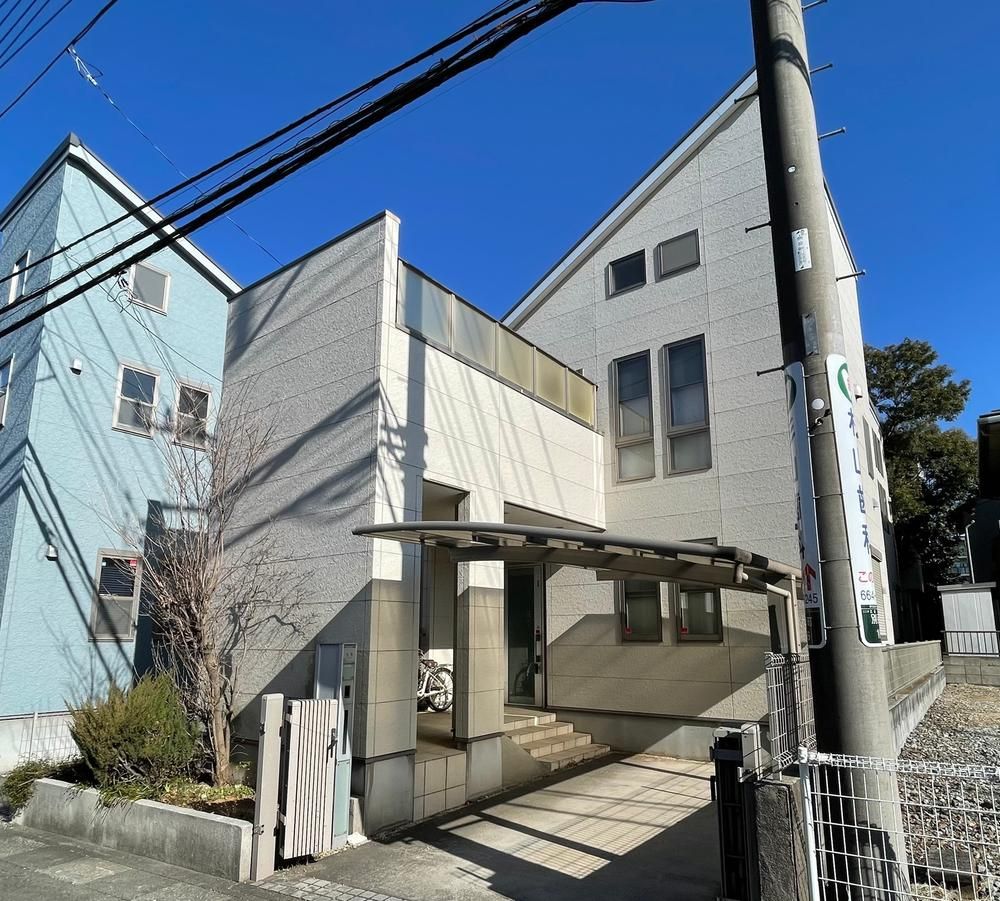 Renovated 2LDK House in Saitama City - Thumbnail 2