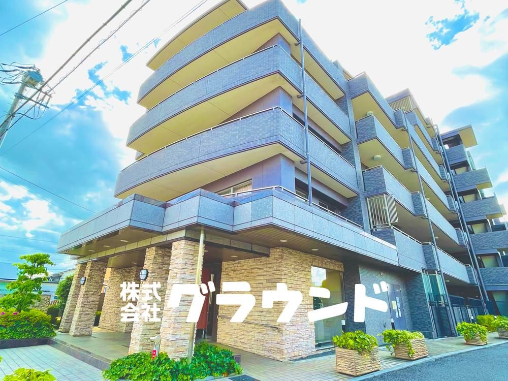 RC Apartment in Koga City, Ibaraki Near Koga Station - Thumbnail 2