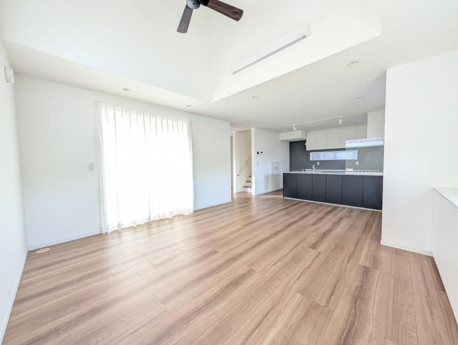 2LDK Detached House in Saitama City Near Omiya Station - Thumbnail 3