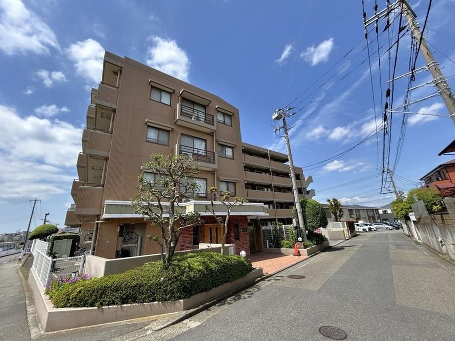 3LDK Apartment for Sale in Yamato City, Kanagawa - Thumbnail 2