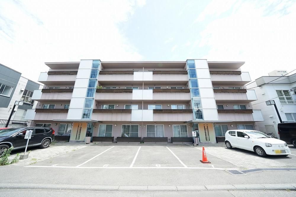 4LDK Apartment for Sale in Shiroishi Ward, Sapporo - Thumbnail 3