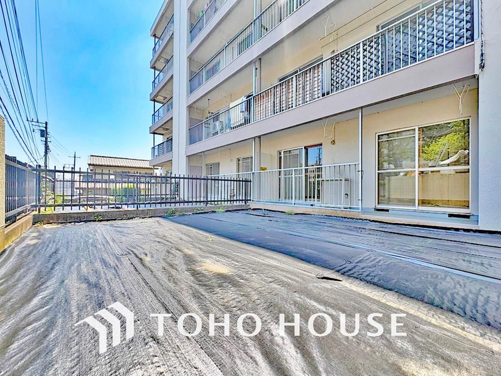 2LDK Apartment for Sale in Miyamae-ku, Kawasaki, Kanagawa - Thumbnail 3