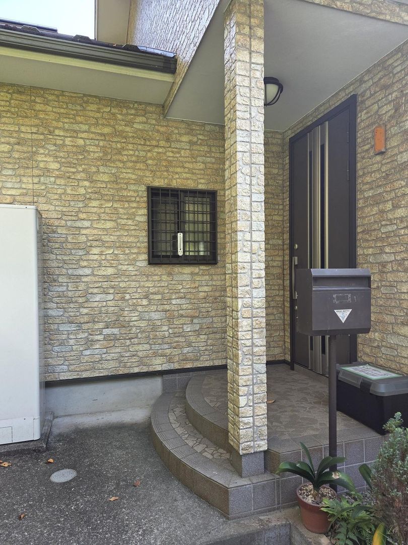 1LDK House for Sale in Hadano, Kanagawa - 68.31m2 - Thumbnail 3