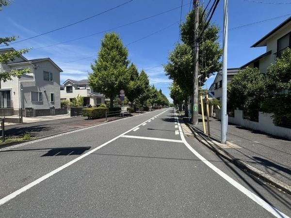 Land for Sale in Yōkōdai, Yokohama - 214.95 sqm Corner Lot - Thumbnail 2