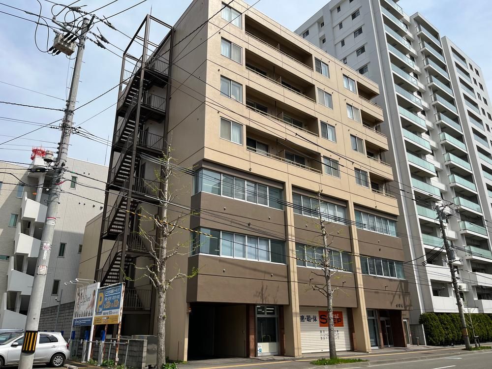 1LDK Apartment in Chuo Ward, Sapporo - 42.82 sqm - Thumbnail 2