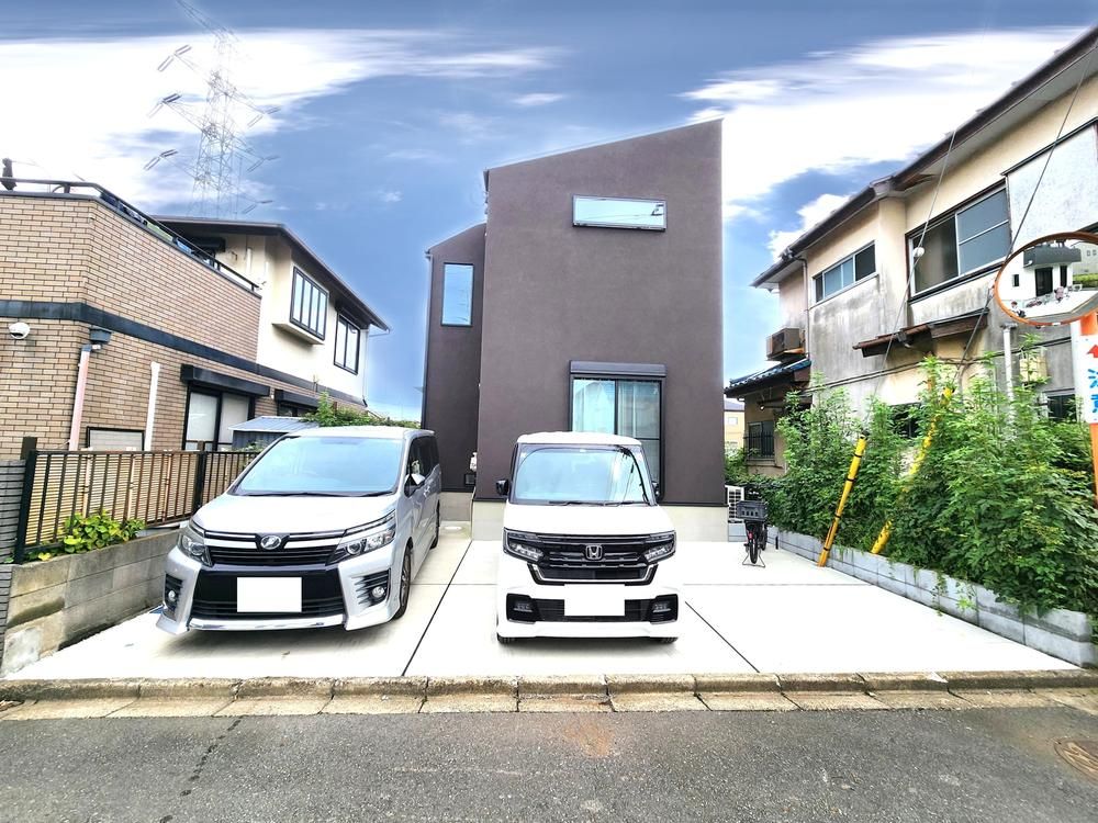 2LDK Detached House for Sale in Higashimurayama, Tokyo - Thumbnail 2