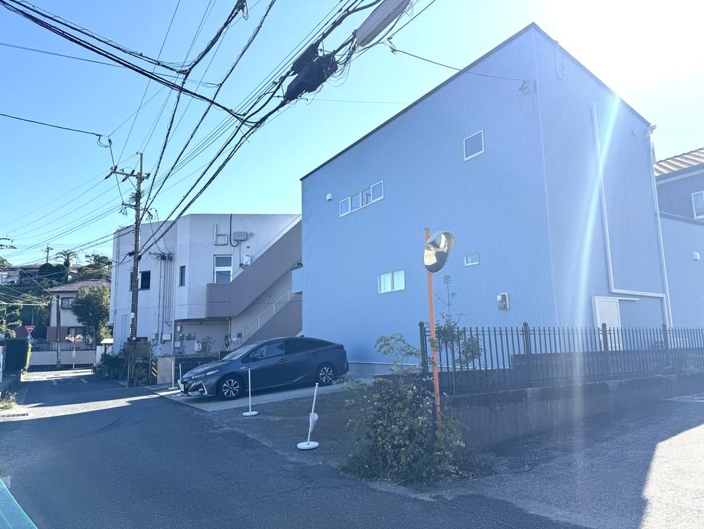 Stylish 3LDK+S Detached House in Miyazaki City - 92.5 sqm - Thumbnail 3