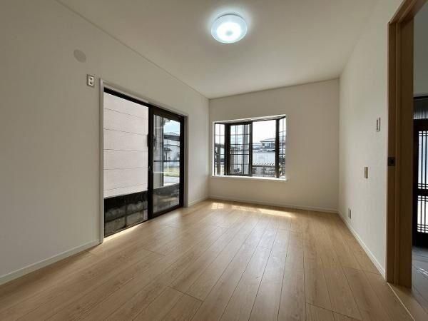 4LDK Detached House for Sale in Takamatsu, Kagawa - Thumbnail 3