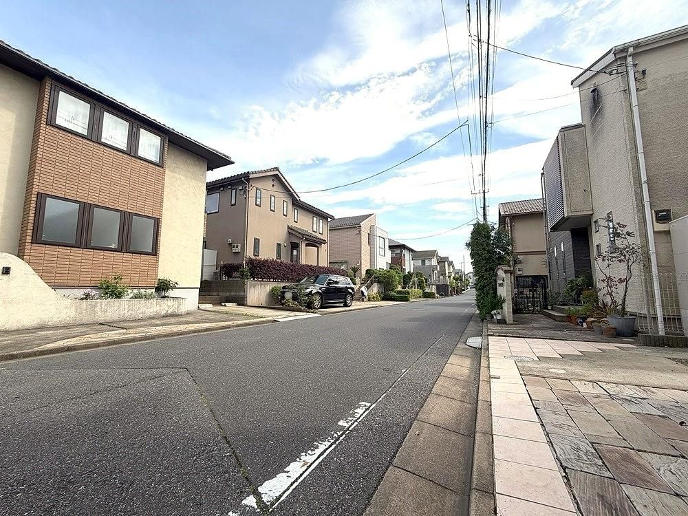 4LDK Detached House in Funabashi by Toyota Home - Thumbnail 4