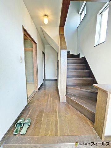 4DK Detached House for Sale in Matsushige, Tokushima - 6.8M Yen - Thumbnail 3