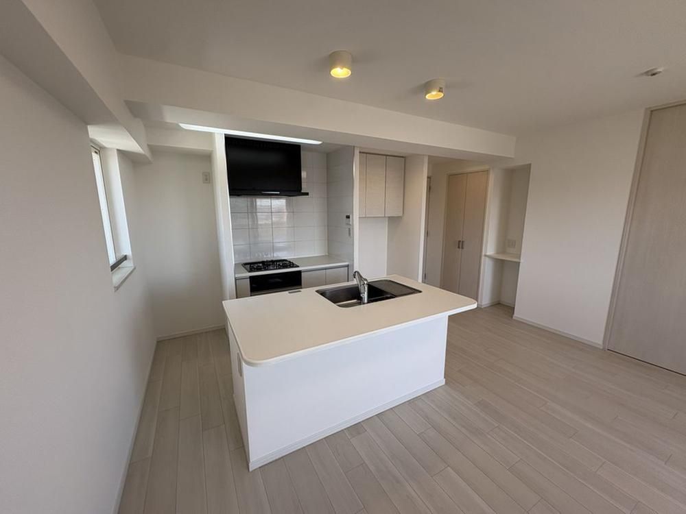 4LDK Apartment for Sale in Atsugi, Kanagawa - 86.06m2 - Thumbnail 4