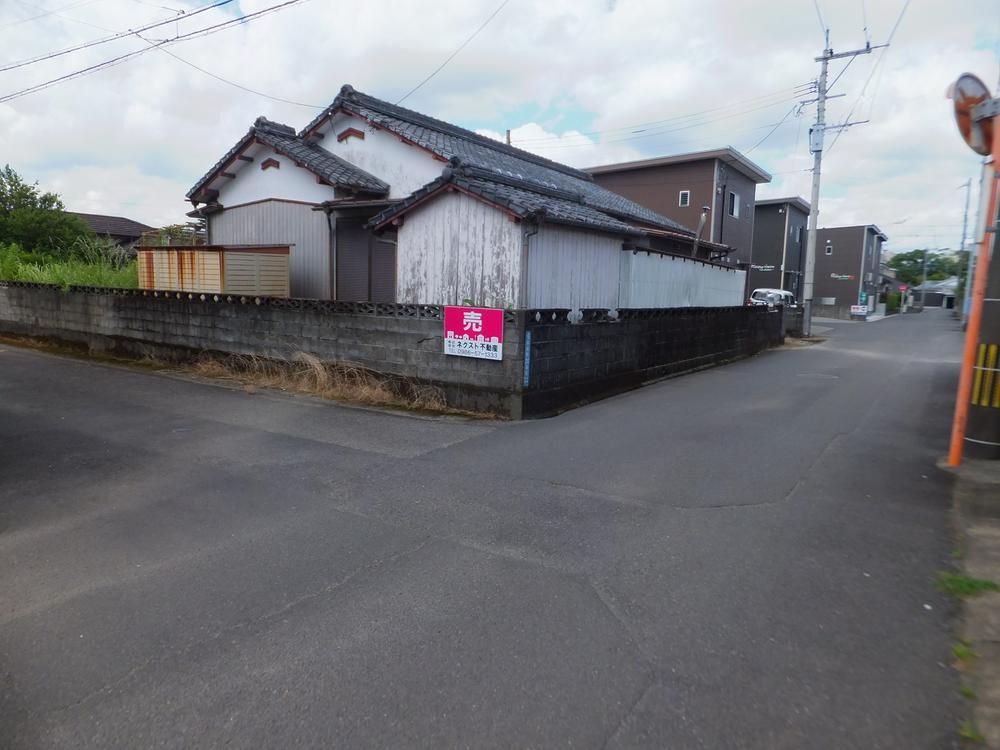356.56 sqm Land for Sale in Hayasuzu-cho, Miyakonojo City - Thumbnail 3