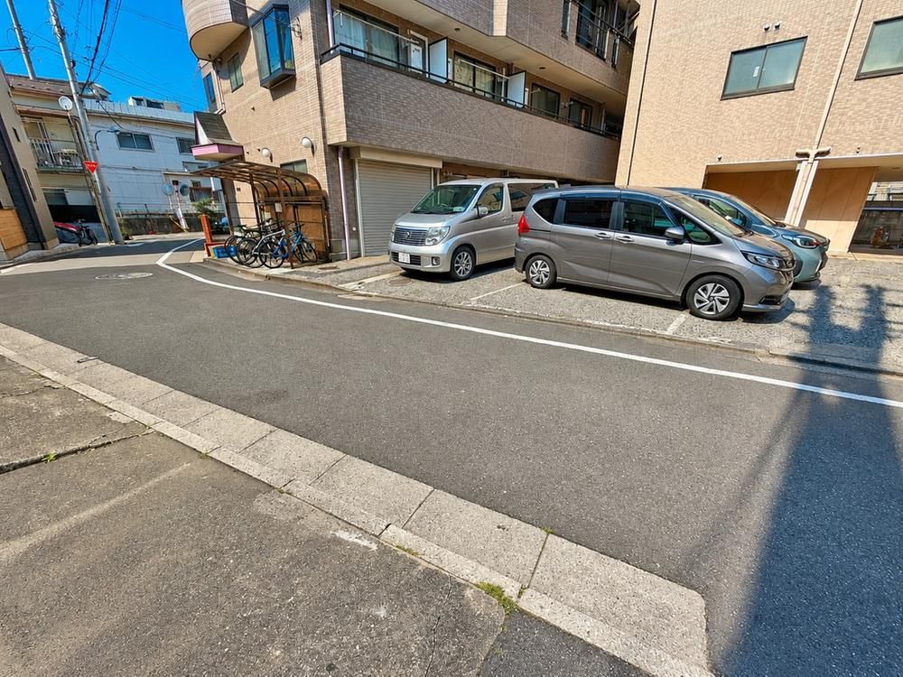 81.66m2 Land for Sale Near Oku Station, Kita Ward, Tokyo - Thumbnail 3