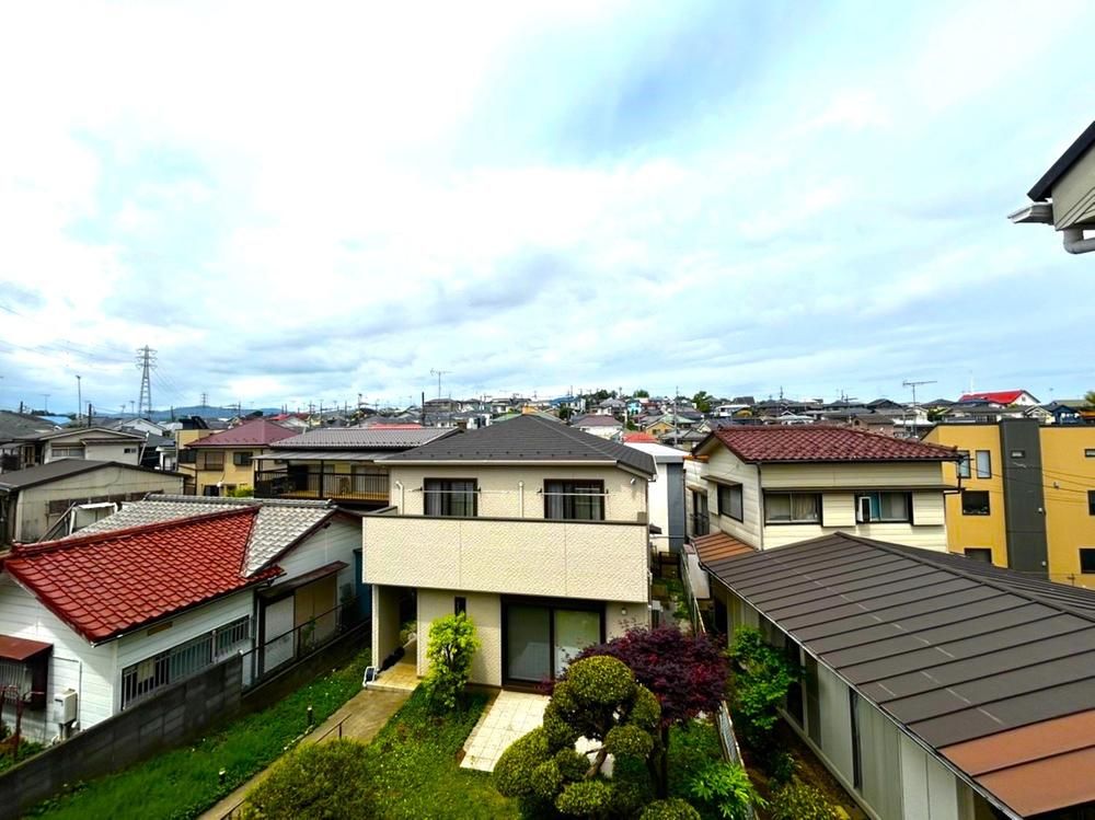 4LDK House for Sale in Midoricho, Hachioji City, Tokyo - Thumbnail 2