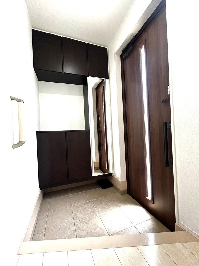 4LDK House for Sale in Midoricho, Hachioji City, Tokyo - Thumbnail 3