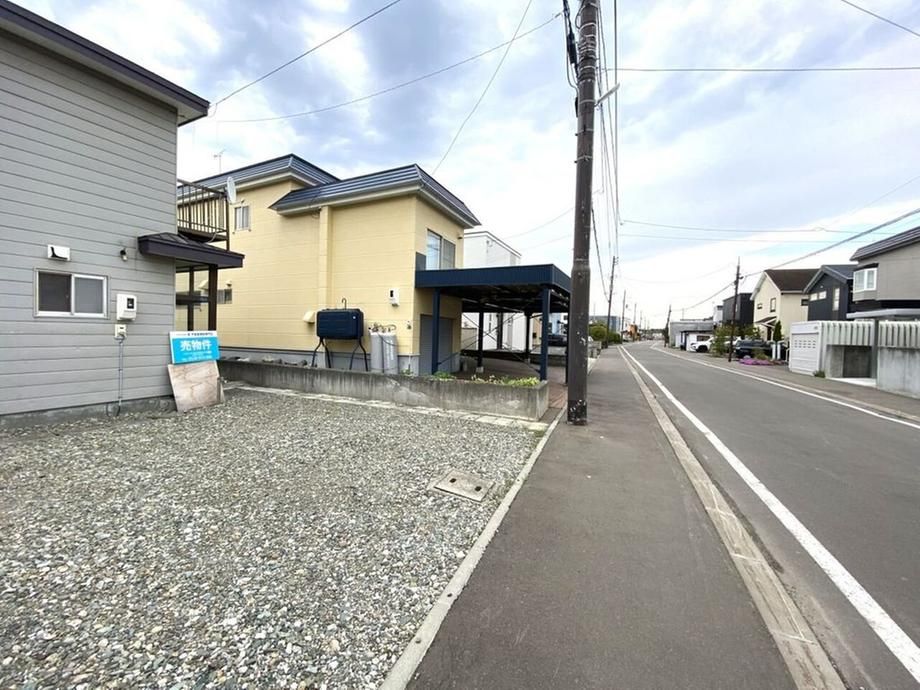 Land for Sale in Kitahiroshima, Hokkaido - 215 sqm - Thumbnail 2