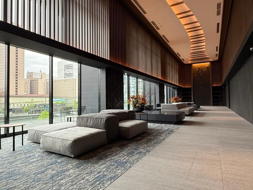 New 3LDK Corner Apartment in Cielia Tower Nakanoshima, Osaka - Thumbnail 3