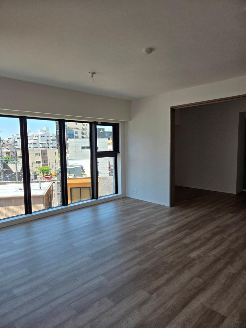 New 3LDK Apartment in Chikusa-ku, Nagoya for Sale - Thumbnail 4