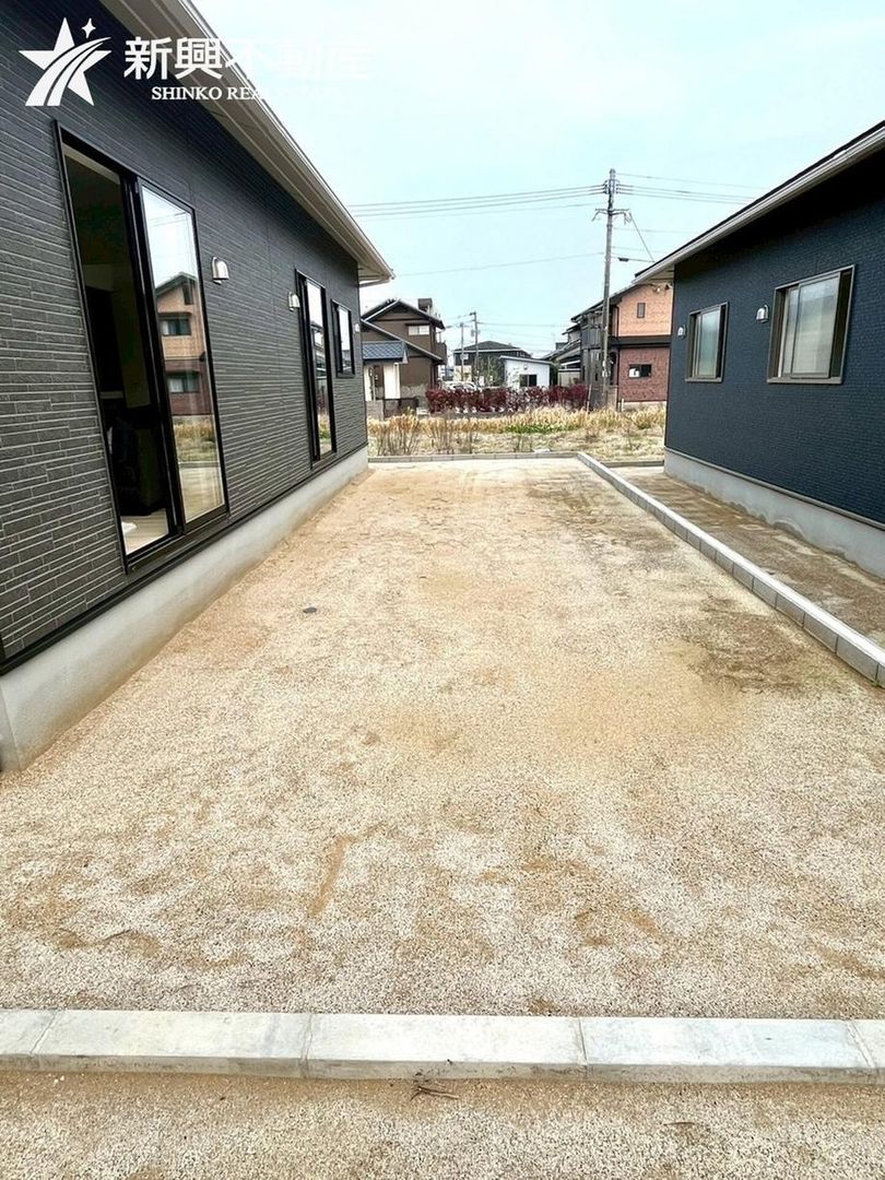 Newly Built 4LDK House in Miyazaki City - 96.39m² - Thumbnail 2