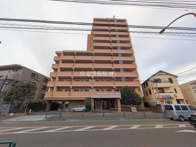 3LDK Apartment for Sale in Machida, Tokyo - 60.9m2 - Thumbnail 4