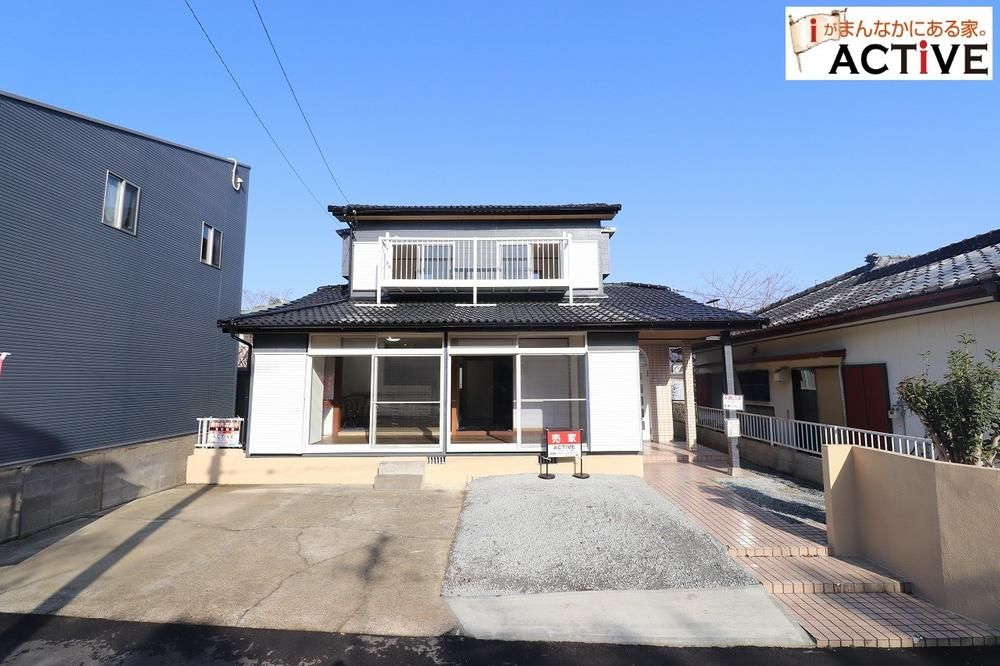 Renovated 3LDK+S House for Sale in Miyazaki City, Miyazaki - Thumbnail 2