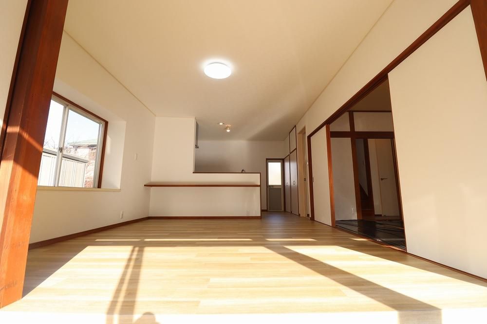 Renovated 3LDK+S House for Sale in Miyazaki City, Miyazaki - Thumbnail 4