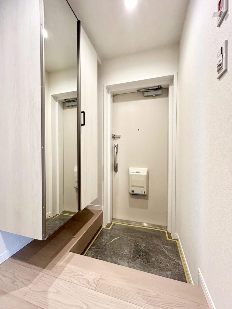 3LDK Apartment for Sale in Miyamae, Kawasaki - 70m² - Thumbnail 2