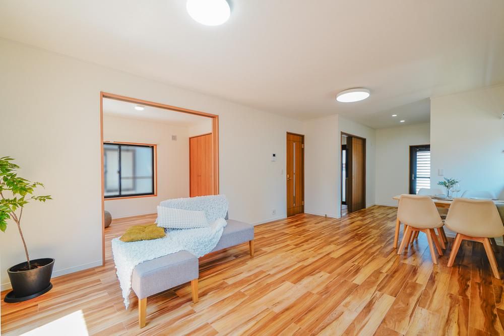 Renovated 4LDK House in Inage-cho, Chiba City - 34.99M Yen - Thumbnail 4