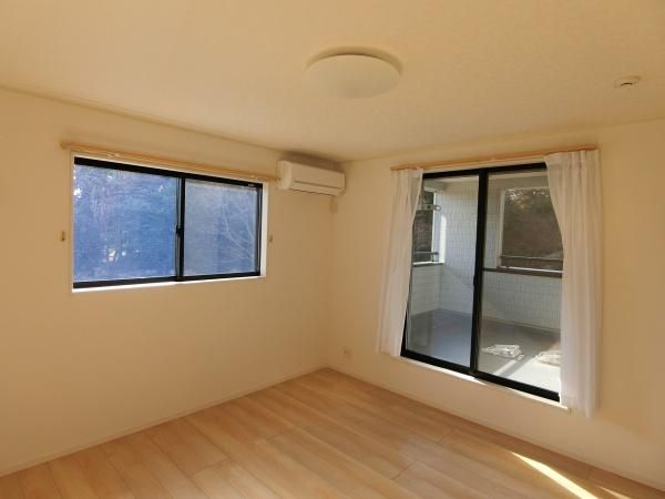 4LDK Detached House for Sale in Tsuchiura, Ibaraki - 103.68 sqm - Thumbnail 3