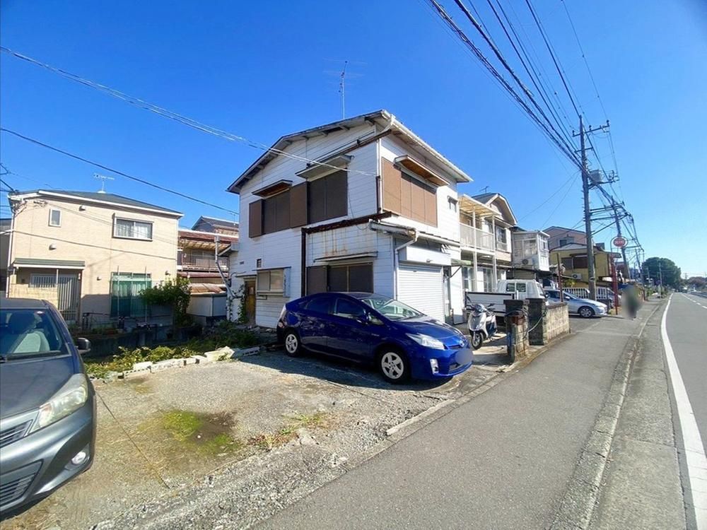 Spacious 5DK House with Mount Fuji Views in Hadano - Thumbnail 2