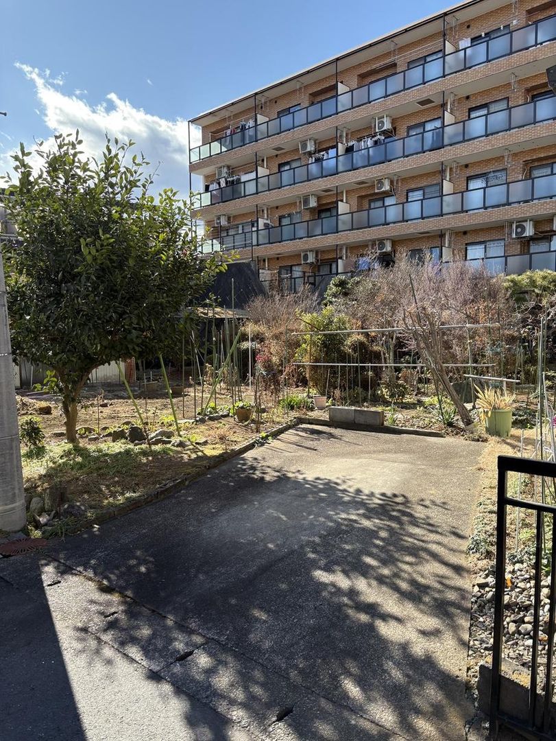 222.21 sqm Land for Sale in Ome City, Tokyo - Near Kawabe Station - Thumbnail 2