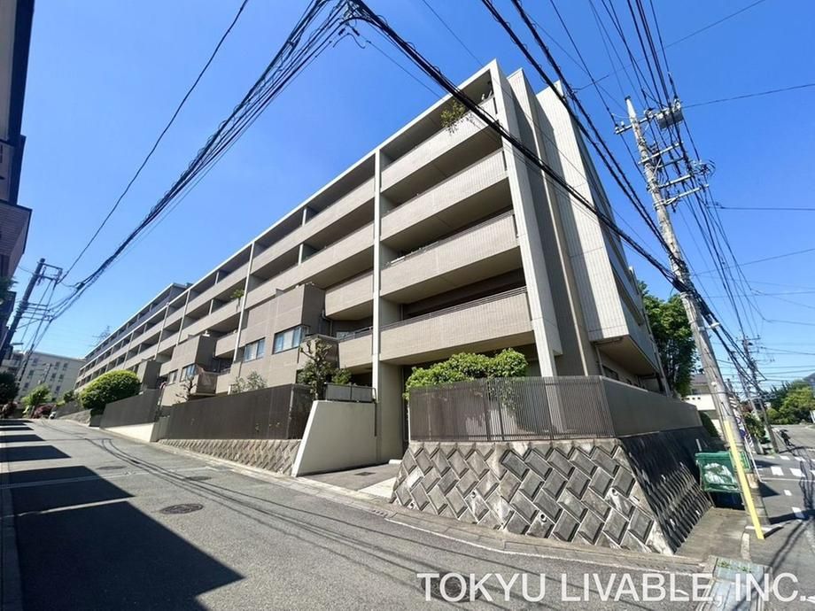 4LDK 87m2 Apartment for Sale in Kawasaki, Kanagawa - Thumbnail 2