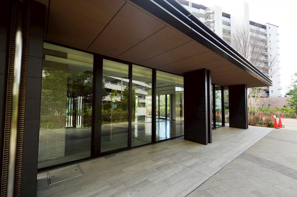 3LDK Apartment for Sale in Yamato City, Kanagawa - Thumbnail 2