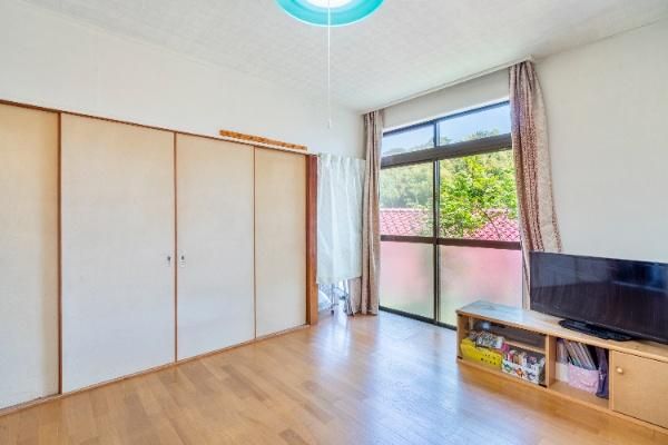 3LDK Detached House for Sale in Minami Ward, Yokohama - Thumbnail 2