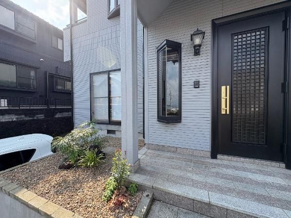 Renovated 4LDK House in Yano Minami, Hiroshima City - Thumbnail 3