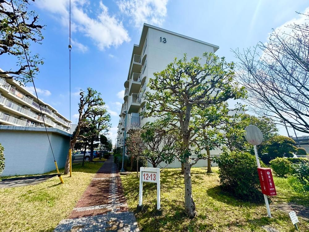 Renovated 3LDK Apartment in Ebina City, Kanagawa - Thumbnail 2