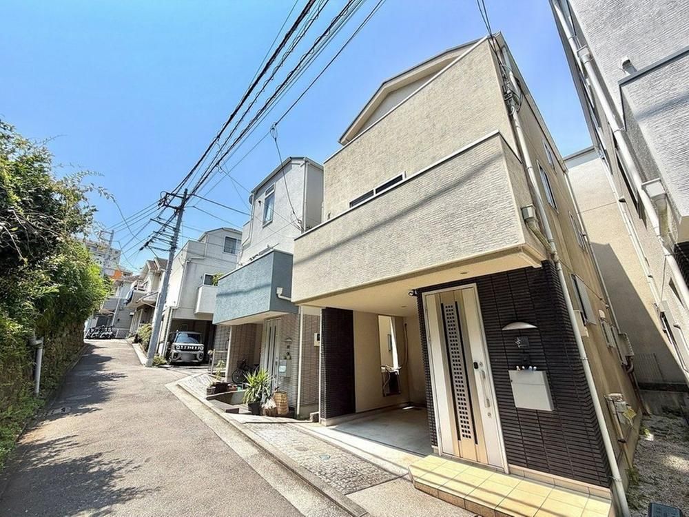 3LDK House for Sale in Naka-ku, Yokohama - 86.51 sqm - Thumbnail 3