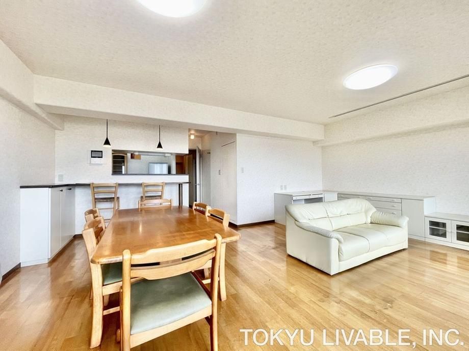 2LDK Apartment for Sale in Fujisawa with Enoshima View - Thumbnail 3