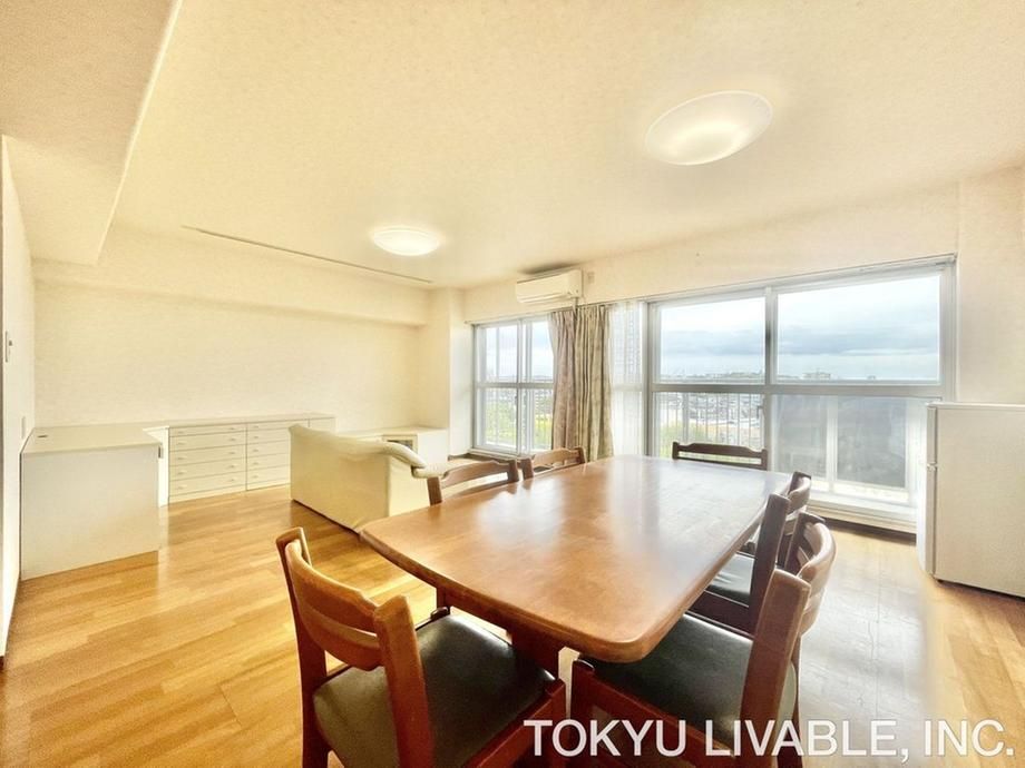 2LDK Apartment for Sale in Fujisawa with Enoshima View - Thumbnail 4