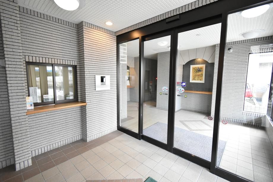 2LDK Apartment for Sale in Chuo-ku, Sapporo, 61.4 sqm - Thumbnail 3