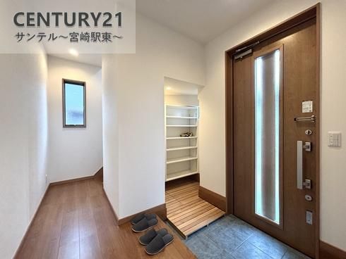 Modern 3LDK House for Sale in Miyakonojo, Miyazaki - 88.6 sqm - Thumbnail 4