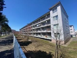 3LDK Condominium for Sale in Nishi Ward, Sapporo - Thumbnail 2