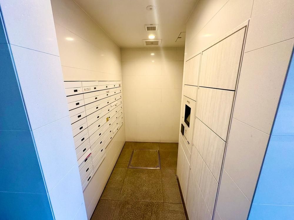 2LDK Apartment for Sale in Yamato City, Kanagawa - Thumbnail 3