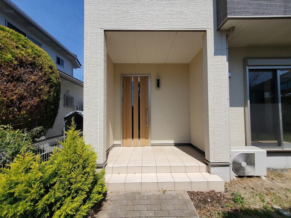 4LDK House for Sale in Mito, Ibaraki - 23 Million Yen - Thumbnail 2