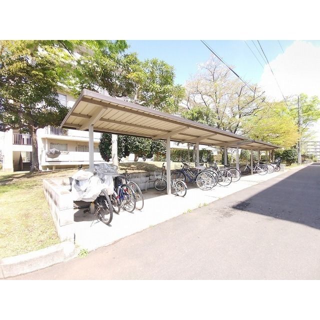 3DK Apartment for Rent in Toride, Ibaraki - Thumbnail 3