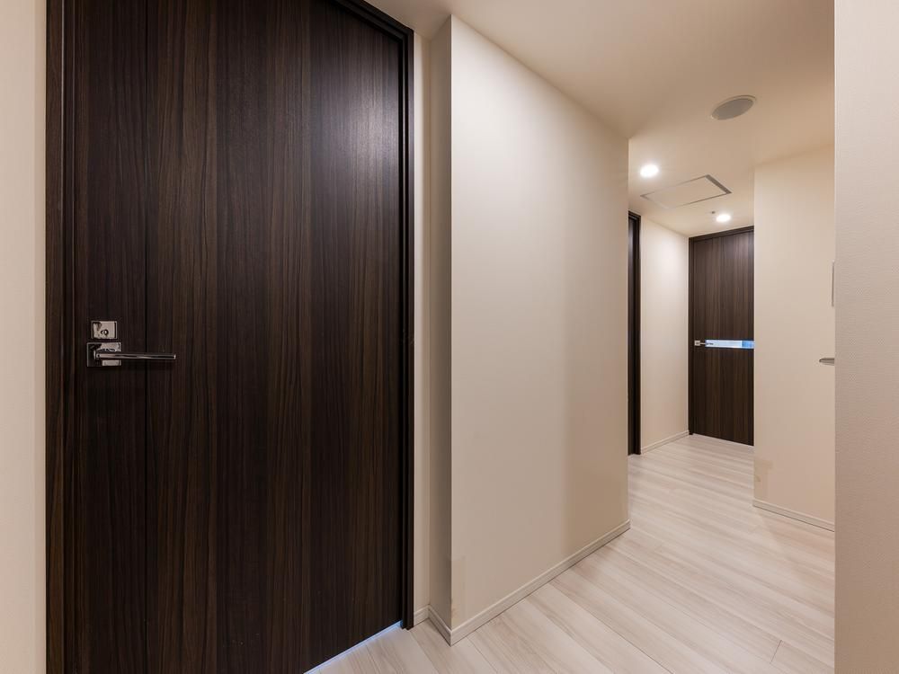 3LDK Apartment in Harumi, Chuo City, Tokyo - 87.3 sqm - Thumbnail 4