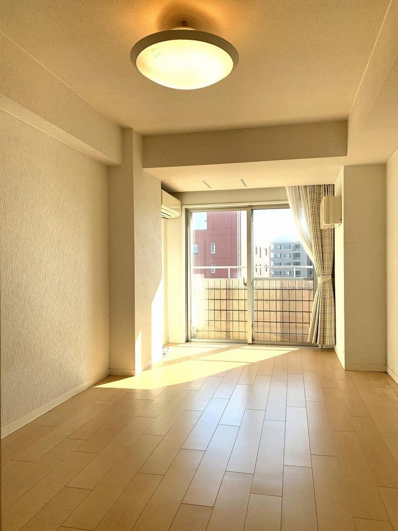 3LDK Apartment for Sale in Miyazaki City, Miyazaki Prefecture - Thumbnail 4