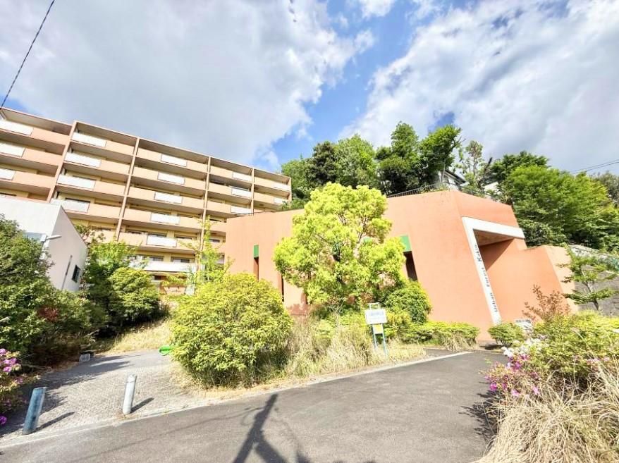 Renovated 3LDK Apartment in Kawasaki Asao Ward - Thumbnail 2